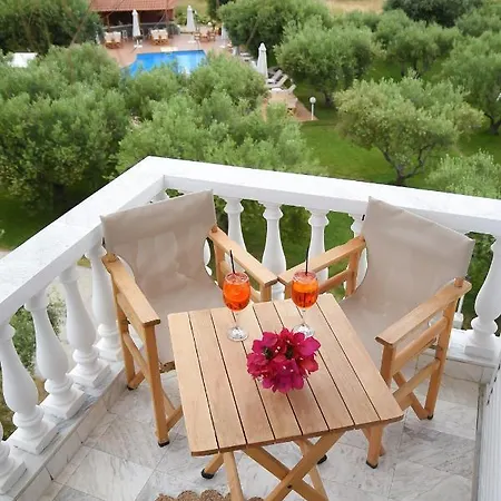 Haus Risos Next Generation 토로니