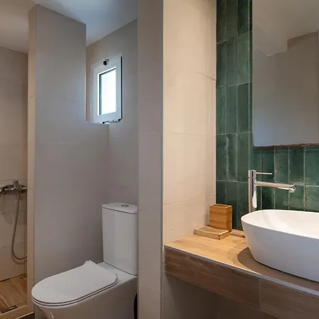 Haus Risos Next Generation Toroni